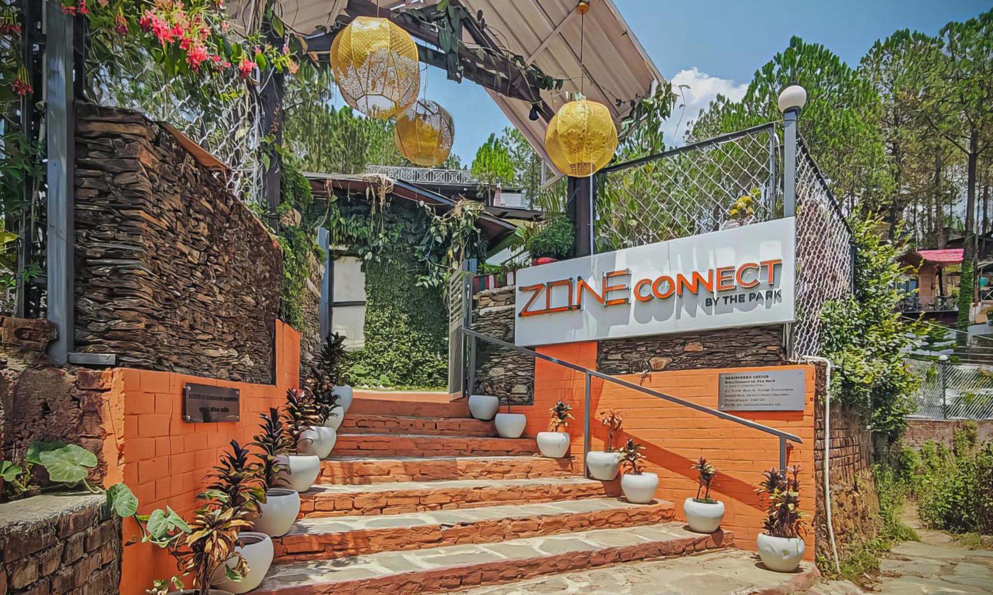 Zone Connect By The Park, Lansdowne Hotel Bagian luar foto